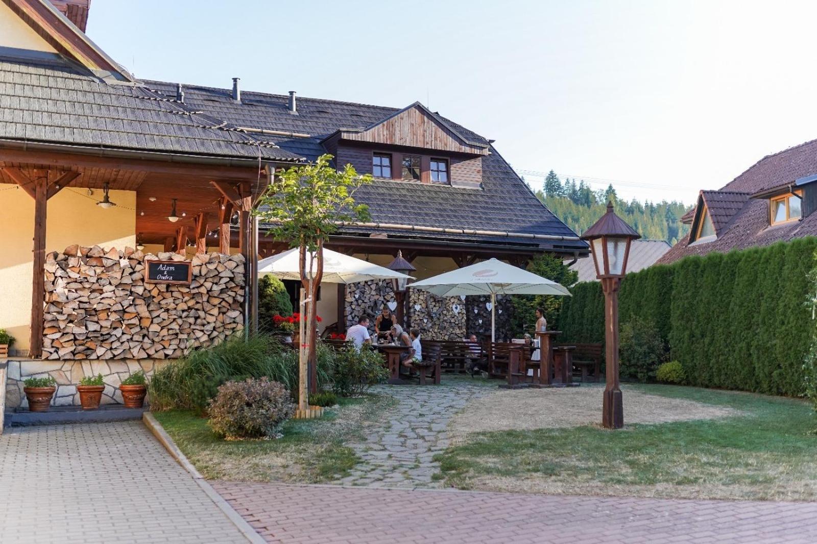 Horní Bečva Penzion A Restaurace Stare Casy מראה חיצוני תמונה